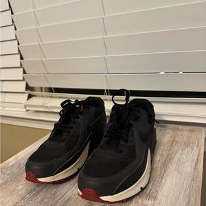 Nike Air Max 90 Size 7Y